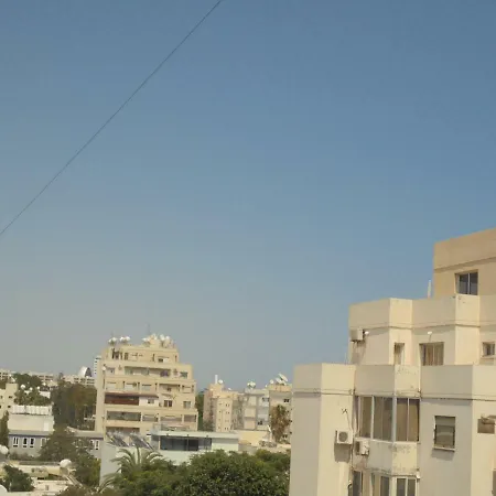 Delphi Court - Large 1 Bed -sleeps 4, Near Sea/beach - Free Wifi Apartment *